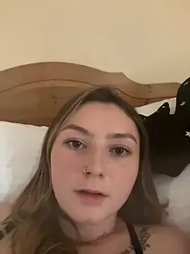 Stripchat Sex Cam of ChloeRaexox