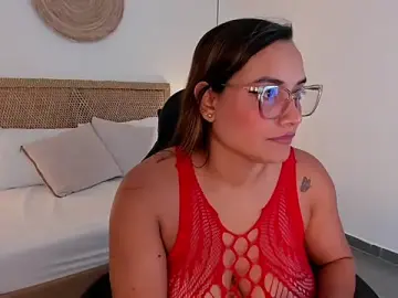 Stripchat Sex Cam of zoe_danae_
