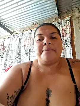 Stripchat Nude Webcam of Juli_Powl