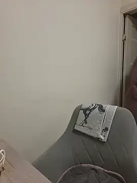 Stripchat Live Sex of ROXOLANAA_SEXY
