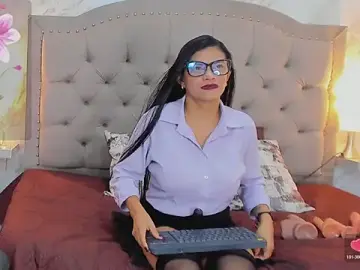 Stripchat Watch Live Sex Cams of AishaCambell_