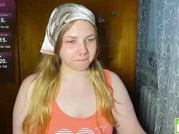 Stripchat Free Live Porn of AlinaMors