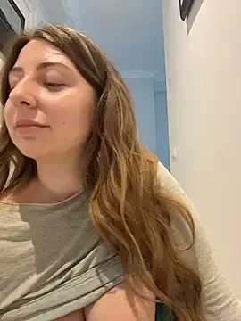 Stripchat Sex Cam of curvyflawless