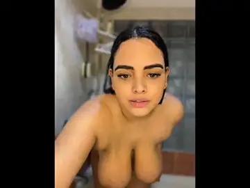 Stripchat Adult Webcam of Zoe_rey