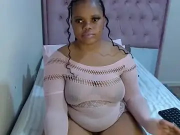 Stripchat Live Porn of ChubbyBuddyxXx