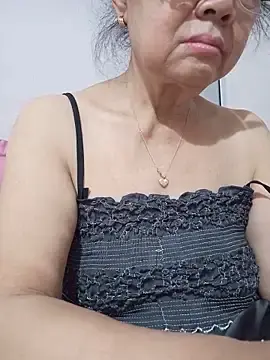 Stripchat Sex Cam of Hotestlove
