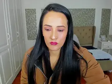 Stripchat Free Live Porn of KimWessel_