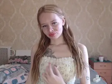 Stripchat Best Webcam of Kitkaat00