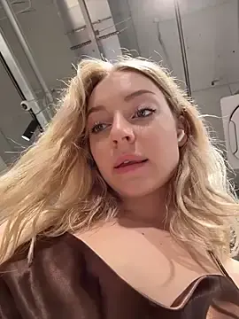 Stripchat Watch Live Sex Cams of melissa_grr