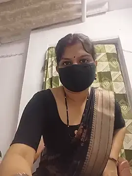 Stripchat Live Sex of pyasiibhabhi2