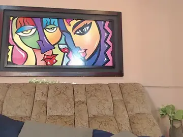 Stripchat Free Porn Cam of EmmaBellini