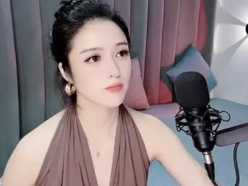 Stripchat Live Sex Cam of Momo-Wow