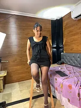 Stripchat Sex Cam of Pisciana_