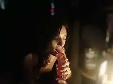 Stripchat Free Porn Cam of LayneeUnlocked