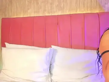 Stripchat Live Porn of Kendra_kobein