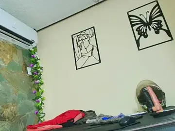Stripchat Live Sex of Jade_Roxx