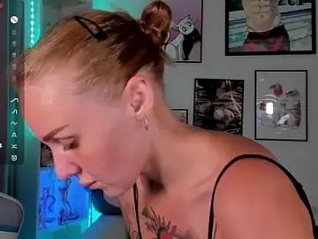 Stripchat Live Sex Cam of LianaFord