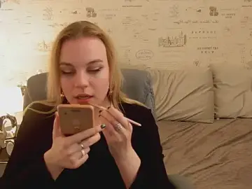 Stripchat Live Sex of Glow_Margo