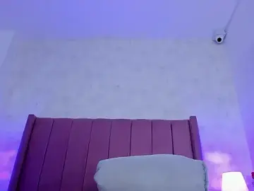 Stripchat Live Sex Cam of Yuliana-ambell