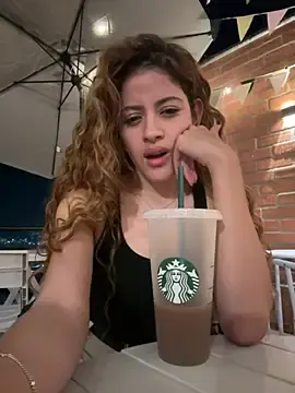 Stripchat Watch Live Sex Cams of alana15