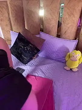 Stripchat Free Live Porn of purplebunny_69