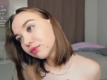 Stripchat Watch Live Sex Cams of KayleenCurtis