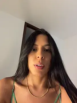 Stripchat Sex Cam of kamivolkano