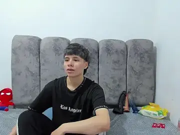 Stripchat Best live sex cam show of Bruno_Cruzz