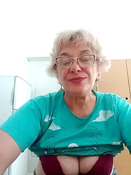 Stripchat Best Webcam of 52MiaLove02