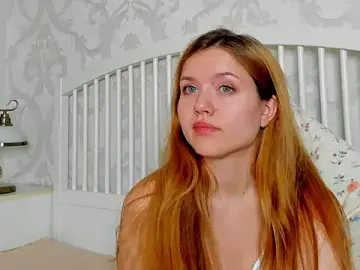 Stripchat Sex Cam of Eva__Lewis