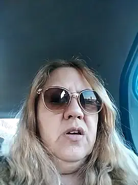 Stripchat Free Porn Cam of JennyInVegas