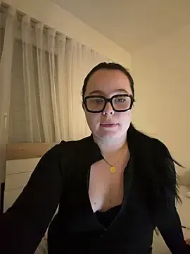 Stripchat Live Sex Cam of FemiNoir