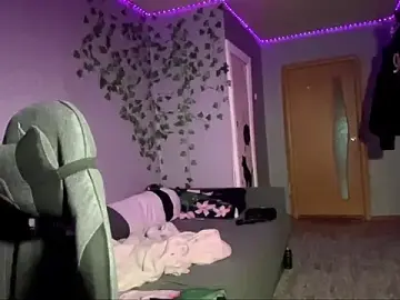 Stripchat Watch Live Sex Cams of NightFoxxx