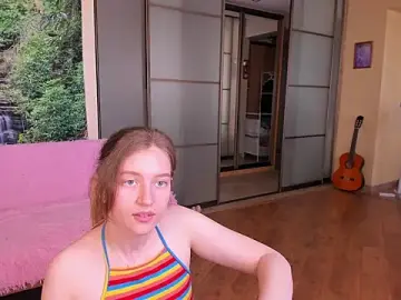 Stripchat Adult Webcam of Ksuhesa
