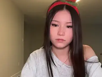 Stripchat Live Sex Cam of luvvivii
