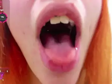 Stripchat Live Sex Cam of Aurora_Doll_