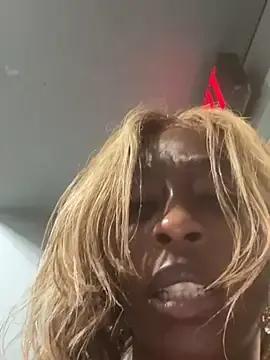 Stripchat Live Sex of MadameMuse