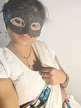 Stripchat Sex Cam of DIRTYSECRET_QUEEN_07
