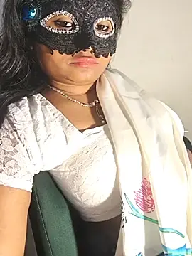 Stripchat Live Porn of DIRTYSECRET_QUEEN_07