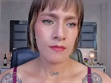 Stripchat Best live sex cam show of Mrs_Regina_clk