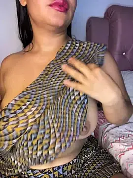 Stripchat Adult Video Chat of shara_queen1