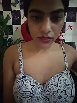 Stripchat Free Live Porn of Alisha_Babyy