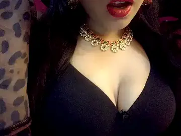 Stripchat Private Sex Chat of nadia_doll69