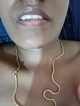Stripchat Live Sex of Yasika01