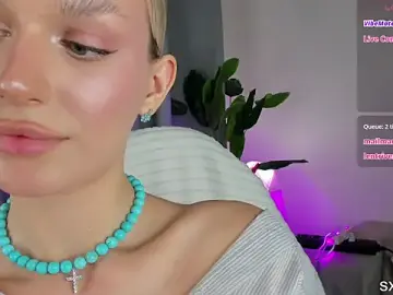 Stripchat Best live sex cam show of Ice_Strawberry