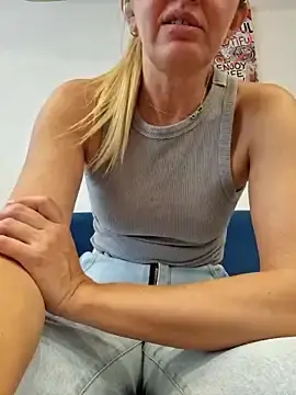 Stripchat Adult Webcams of Miss____Mia_