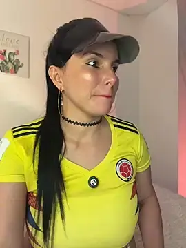 Stripchat Watch Live Sex Cams of carol_latina13