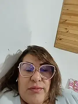 Stripchat Sex Cam of AlexxiaaMat