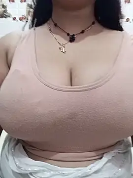 Stripchat Free Live Porn of cute-mahek