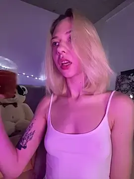 Stripchat Live Sex of _urbestie_